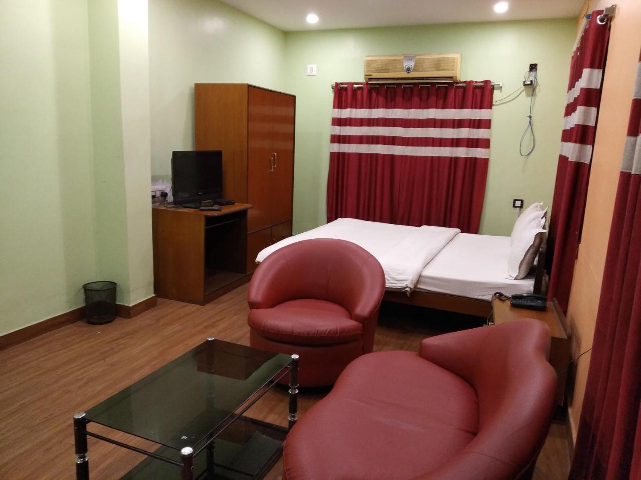 Hotel Relax Kolkata Ngoại thất bức ảnh